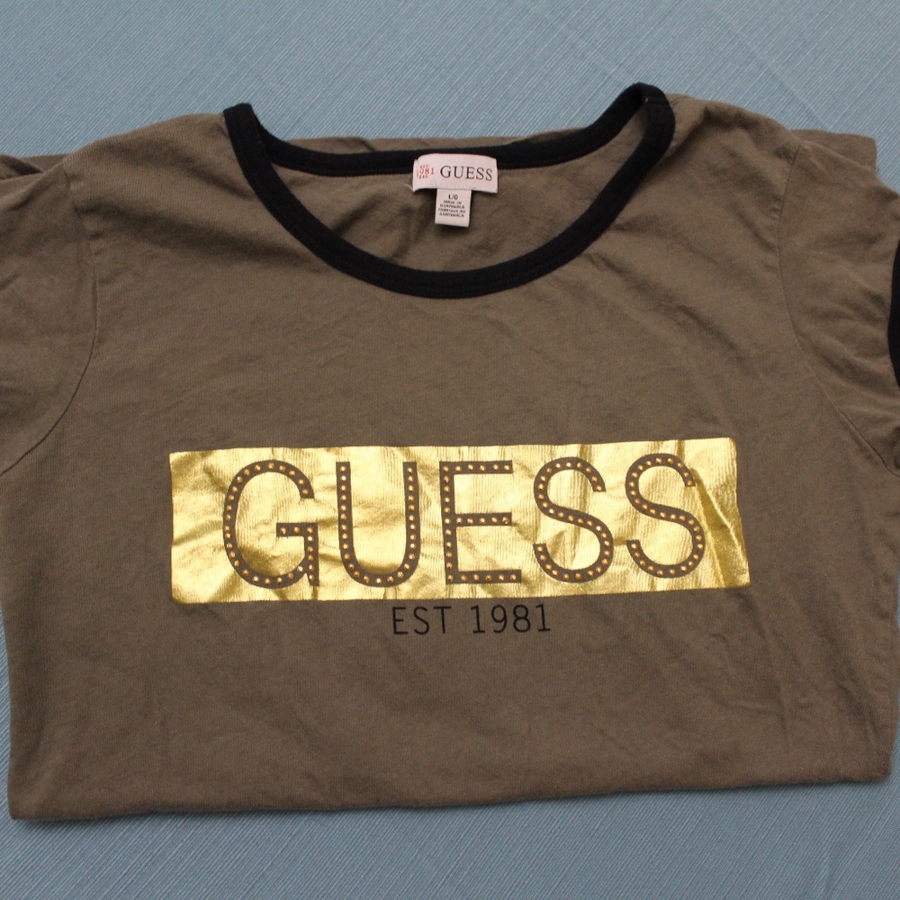 Olive Green Guess T-shirt